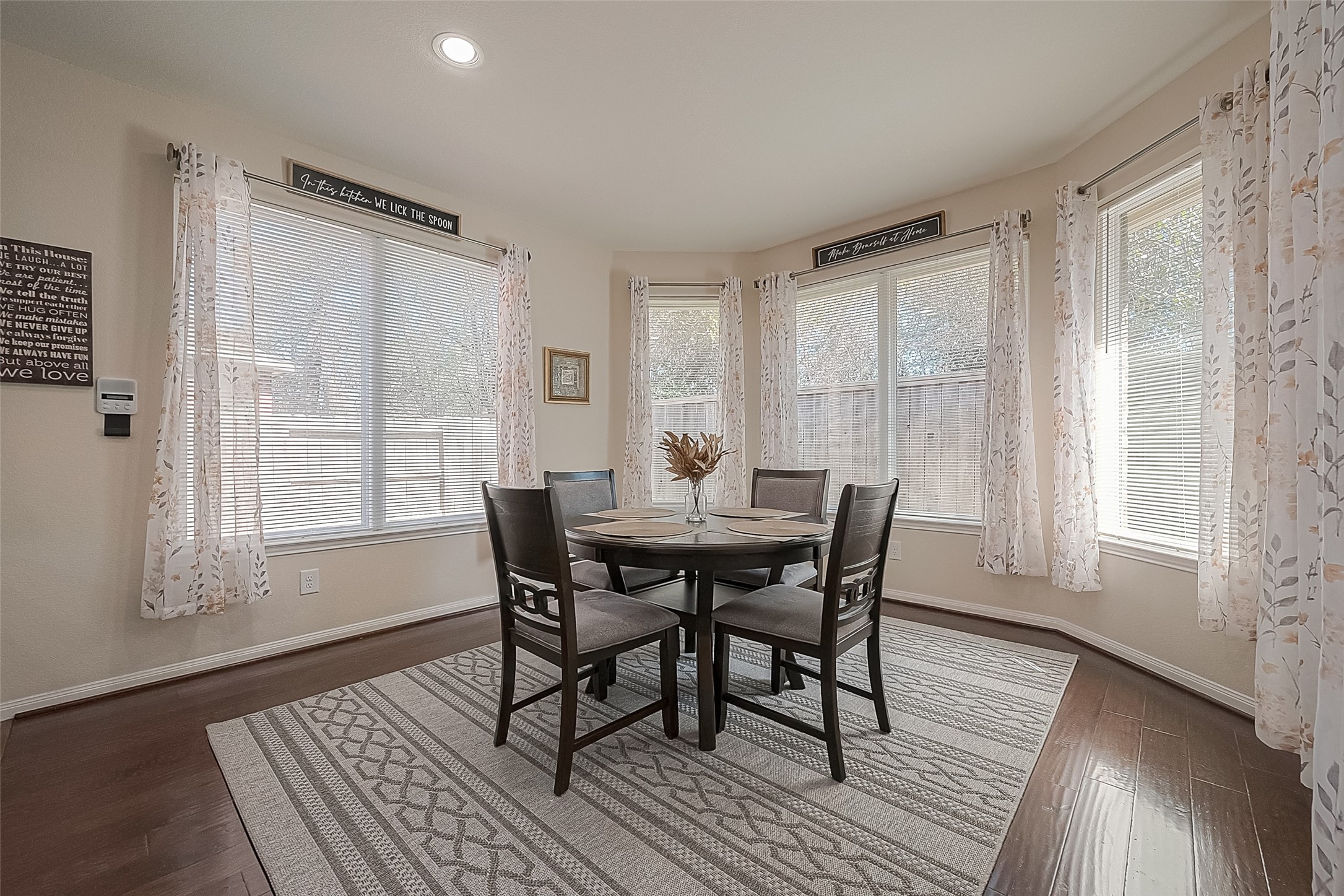 22002 Flashing Ridge Spring, TX 77389 - Photo 22 of 42 Breakfast Area 2