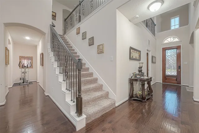 $450,000 | 22002 Flashing Ridge, Spring, TX 77389