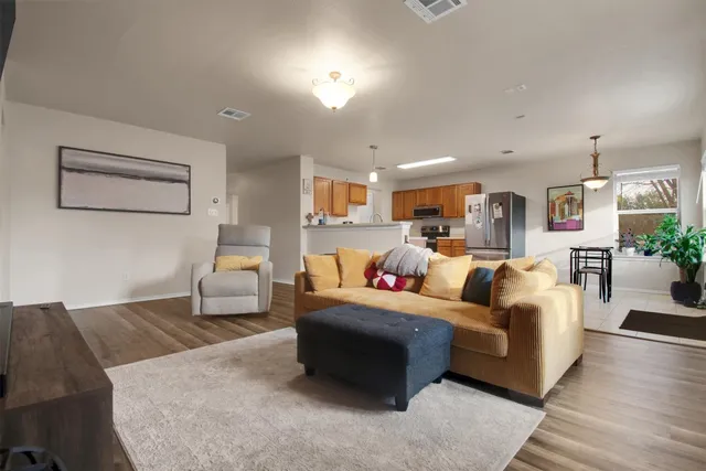 $1,750 | 18205 Topsail Street, Manor, TX 78653