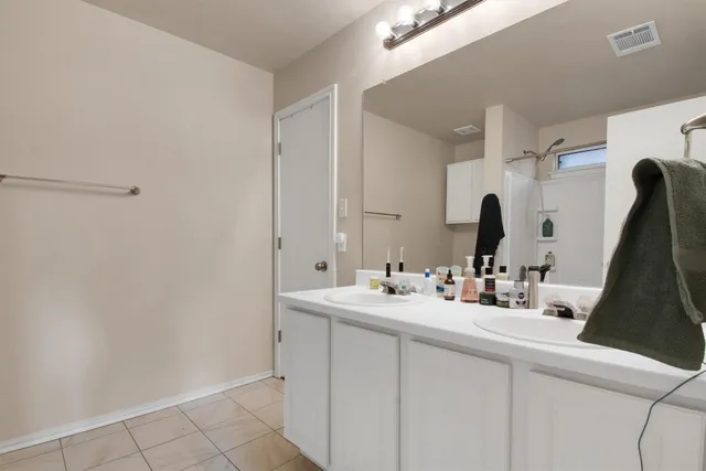 $1,750 | 18205 Topsail Street, Manor, TX 78653