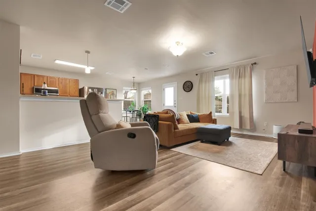 $1,750 | 18205 Topsail Street, Manor, TX 78653