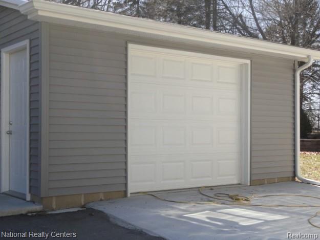 3147 North Tipsico Lake Road Hartland, MI 48353 - Photo 5 of 28 16x32 Garage Built in 2017.JPG