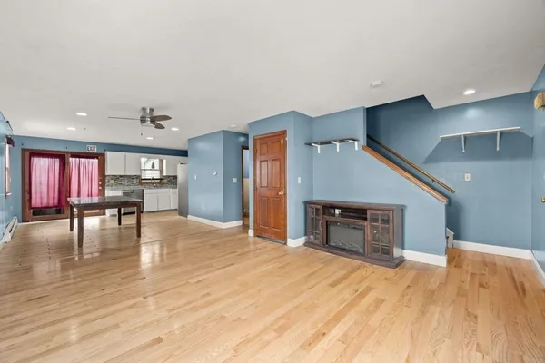 $2,500 | 39 Blendall Street, Unit 39, Brockton, MA 02302