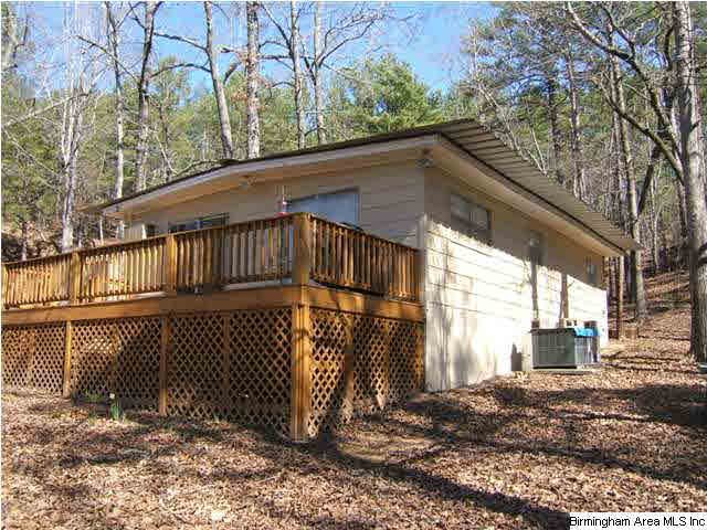 134 Hilo Loop Sylacauga, AL 35151 - Photo 11 of 13