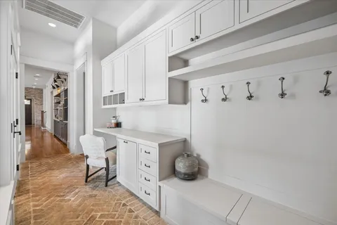 $2,450,000 | 1101 Omar Street, Houston, TX 77009