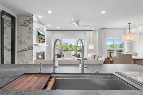 $1,765,000 | 278 High Street, Unit 9, Fontana, WI 53125