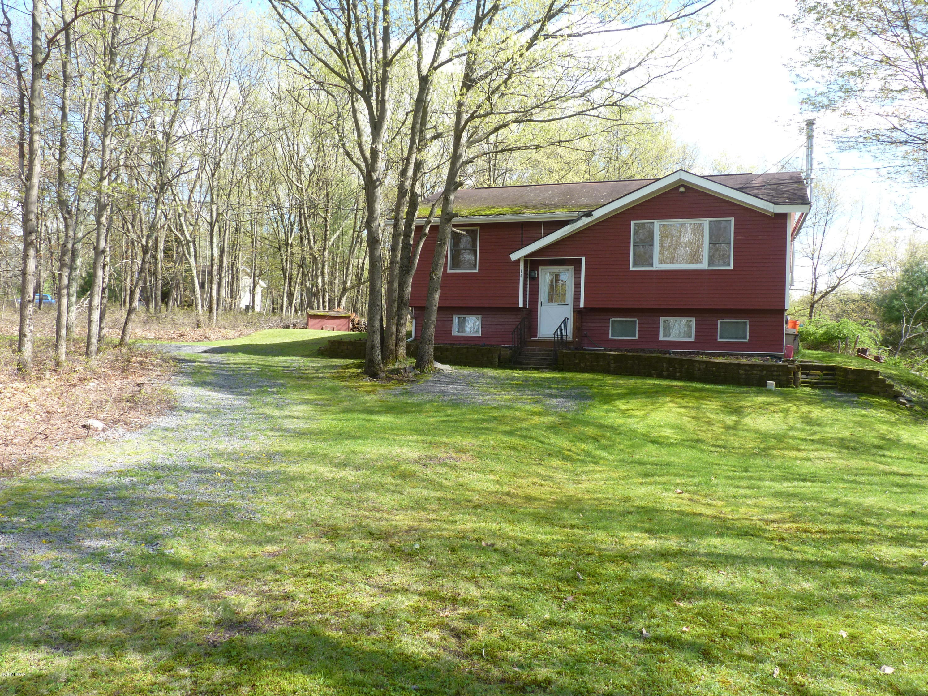 114 Mountain View Road Greeley, PA 18425 - Photo 10 of 27