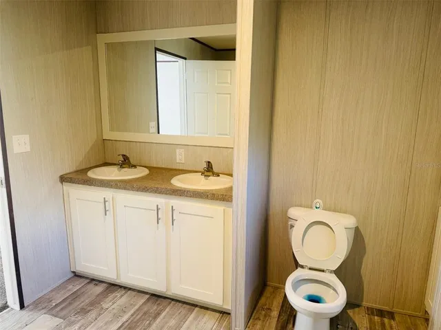 $243,900 | 843 Southwest Central Terrace, Fort White, FL 32038