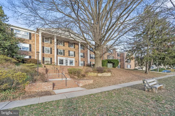 $2,395 | 7640 Tremayne Place, Unit 110, McLean, VA 22102