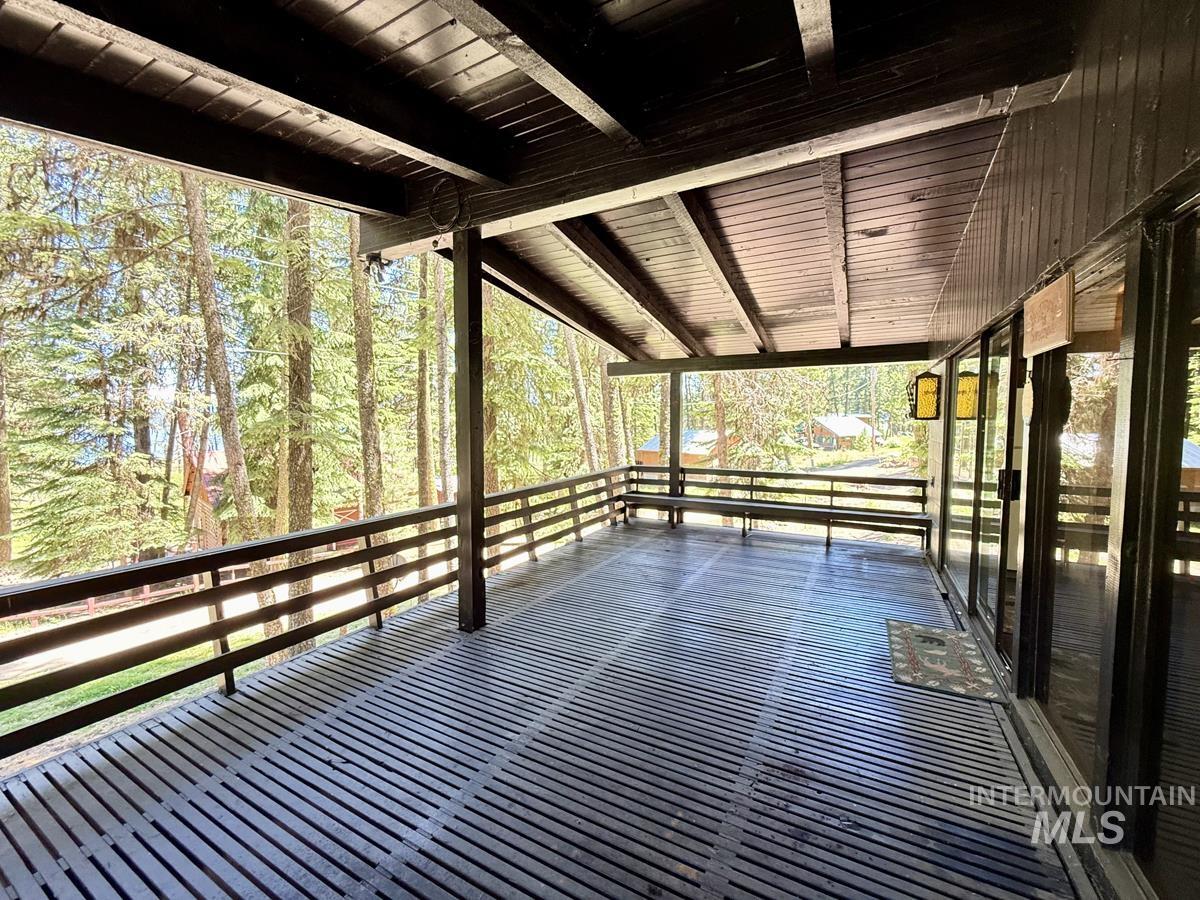 9 Victoria Way Cascade, ID 83611 - Photo 7 of 21