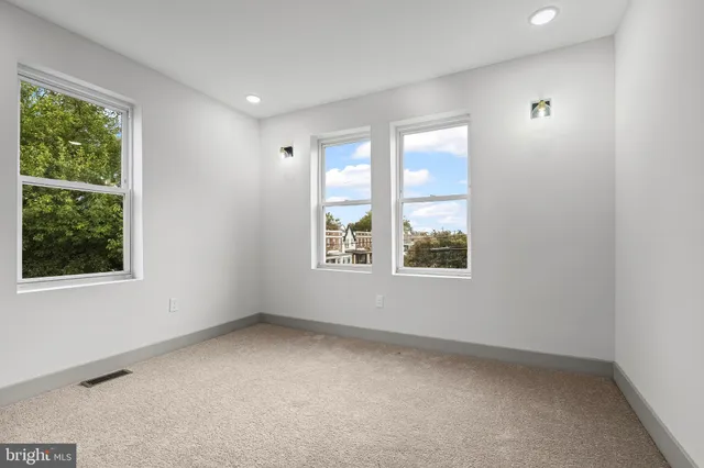 $285,000 | 5100 Queensberry Avenue, Baltimore, MD 21215