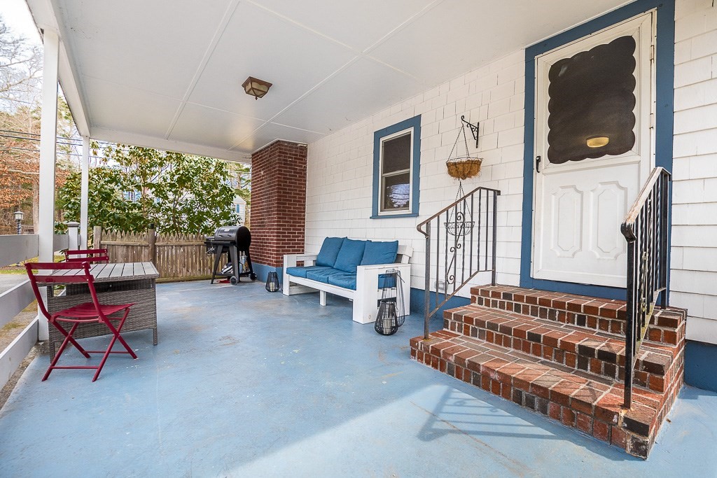 77 Swifts Beach Road Wareham, MA 02571 - Photo 2 of 21 Gallery Image 2