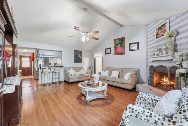 $1,795 | 6203 Sunnygate Drive, Spring, TX 77373