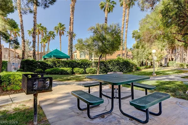 $270,000 | 75 North Valle Verde Drive, Unit 1324, Henderson, NV 89074