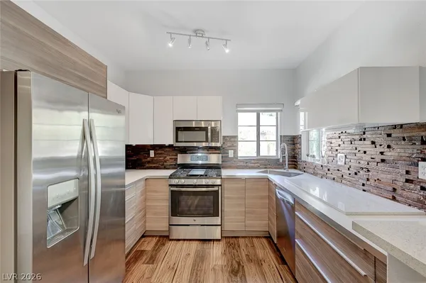 $270,000 | 75 North Valle Verde Drive, Unit 1324, Henderson, NV 89074