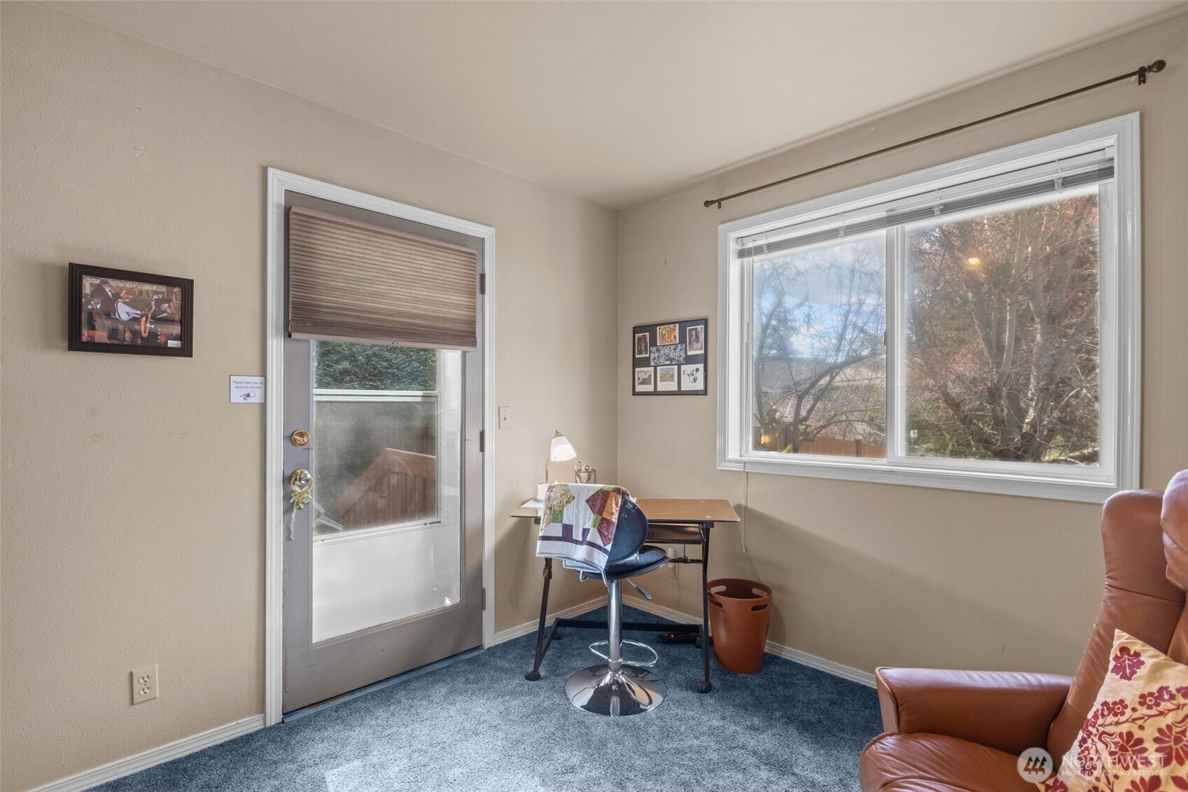 2414 Kennewick Place Northeast Renton, WA 98056 - Photo 30 of 40 a room with furniture and windows