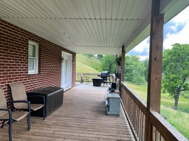 10833 New Garden Road Honaker, VA 24260 - Photo 16 of 30 Gallery Image 16