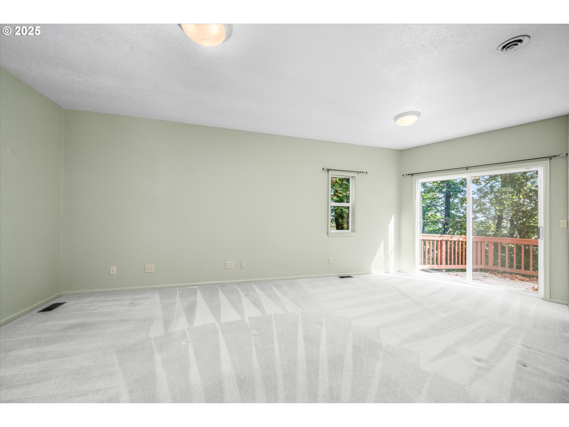 4324 Forsythia Street Springfield, OR 97478 - Photo 18 of 47 Bedroom, Owner's Suite