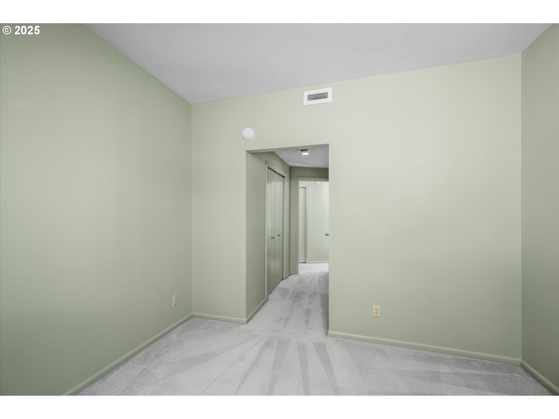 4324 Forsythia Street Springfield, OR 97478 - Photo 24 of 47 Bedroom