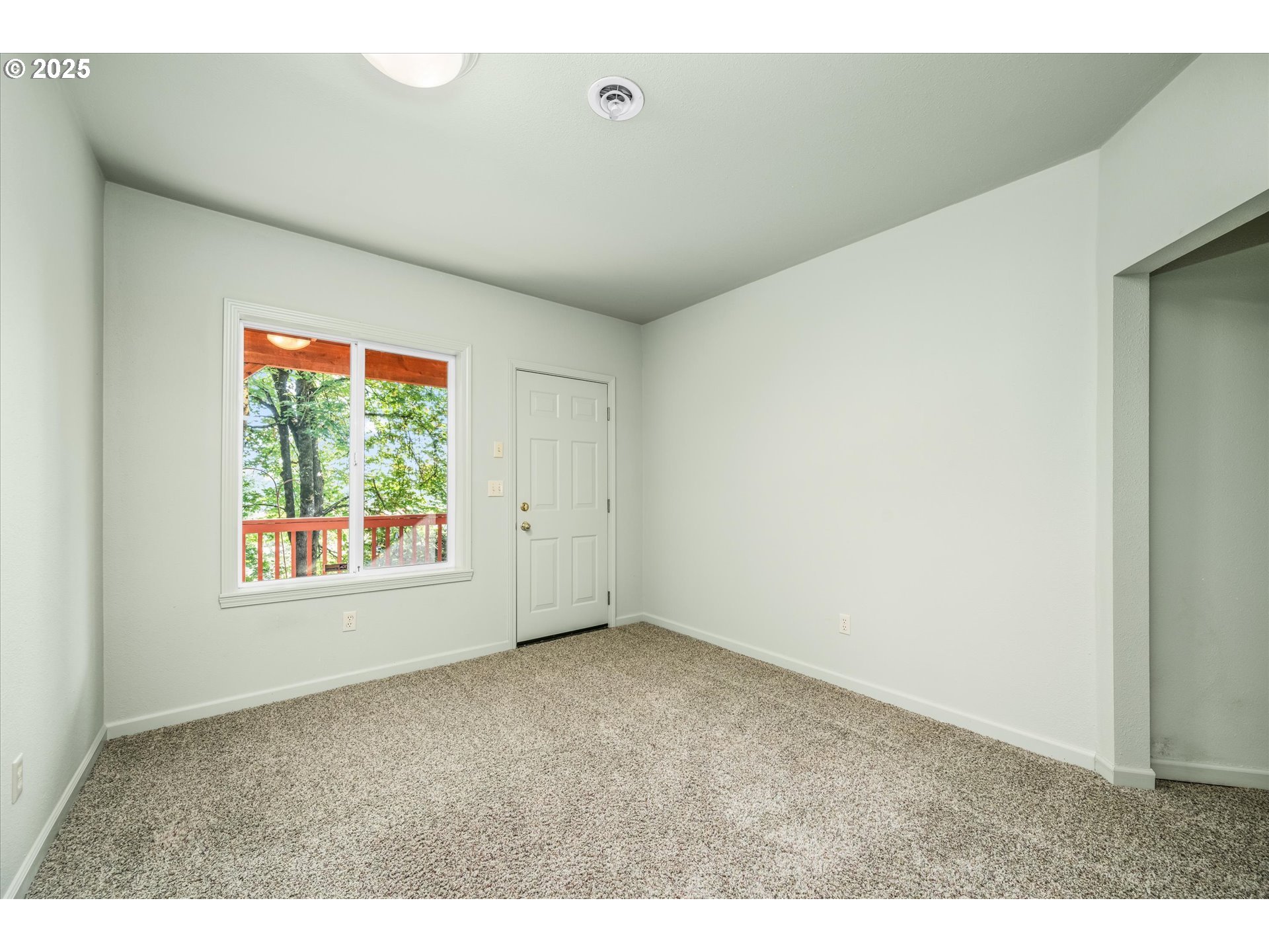 4324 Forsythia Street Springfield, OR 97478 - Photo 30 of 47 Bedroom