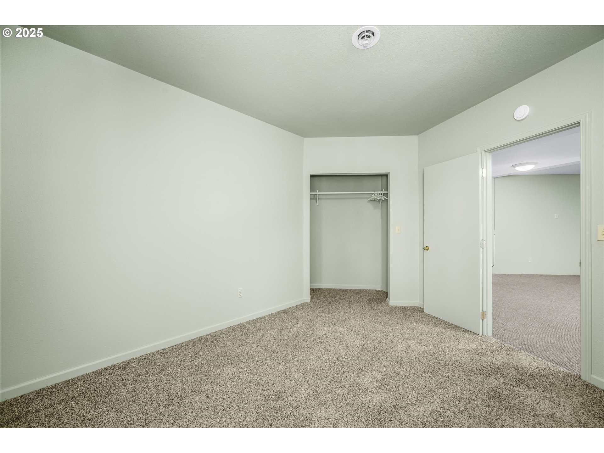 4324 Forsythia Street Springfield, OR 97478 - Photo 31 of 47 Bedroom