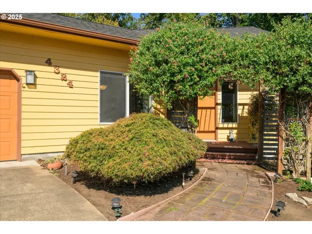 $600,000 | 4324 Forsythia Street, Springfield, OR 97478