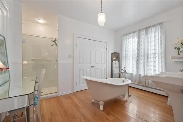 $799,000 | 1929 West Lunt Avenue, Chicago, IL 60626