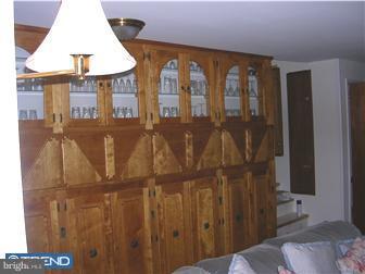 683 Mueller Road Warminster, PA 18974 - Photo 8 of 11 Gallery Image 8
