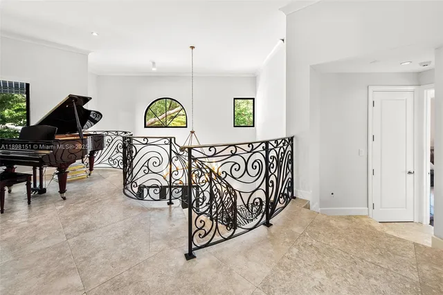 $13,749,000 | 6700 Granada Boulevard, Coral Gables, FL 33146