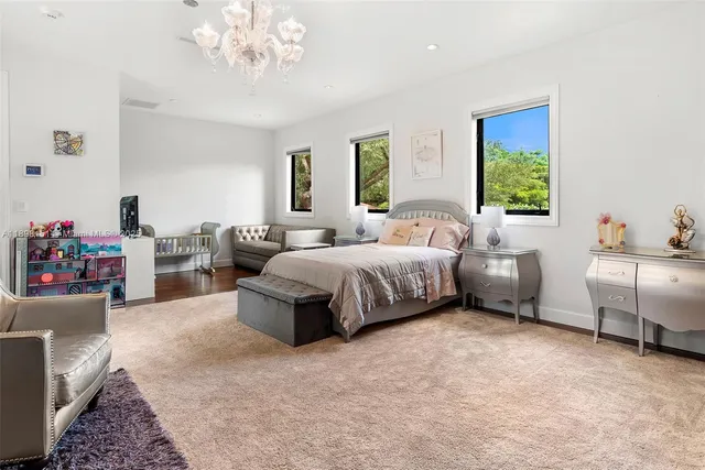 $13,749,000 | 6700 Granada Boulevard, Coral Gables, FL 33146