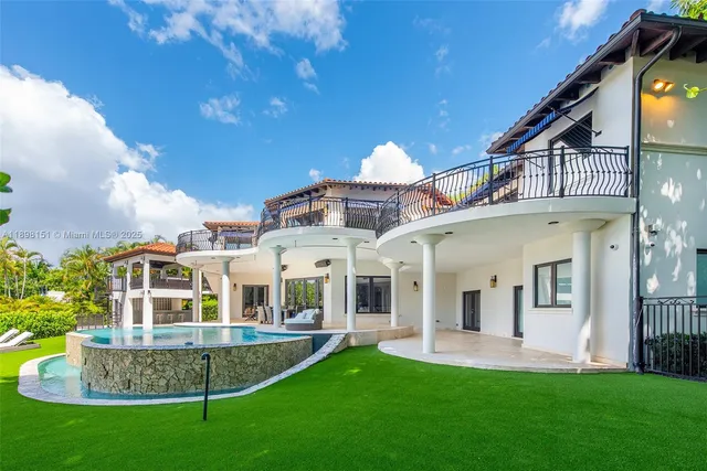 $13,749,000 | 6700 Granada Boulevard, Coral Gables, FL 33146