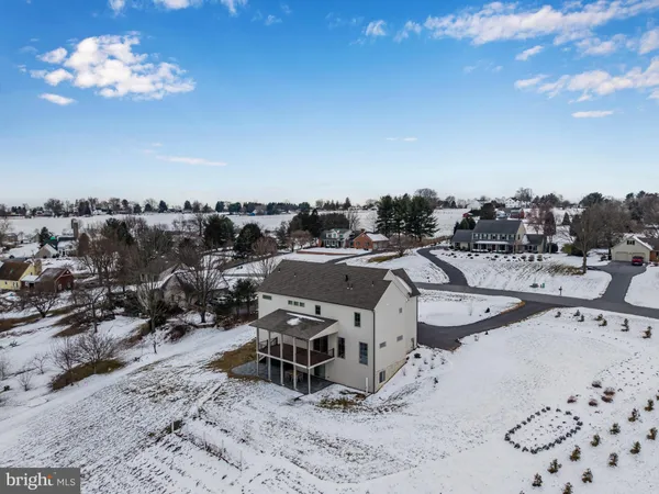 $1,585,000 | 1 Strawberry Lane, Lititz, PA 17543