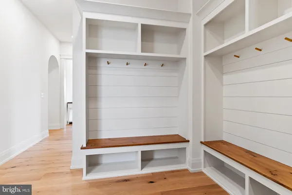 $1,585,000 | 1 Strawberry Lane, Lititz, PA 17543