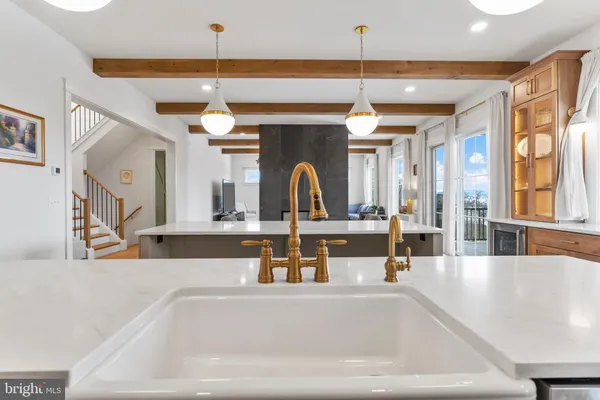 $1,585,000 | 1 Strawberry Lane, Lititz, PA 17543