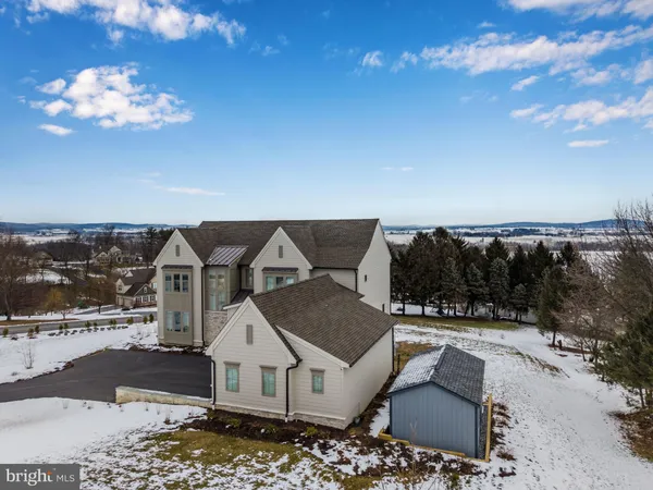 $1,585,000 | 1 Strawberry Lane, Lititz, PA 17543