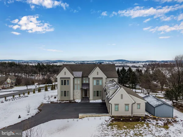 $1,585,000 | 1 Strawberry Lane, Lititz, PA 17543
