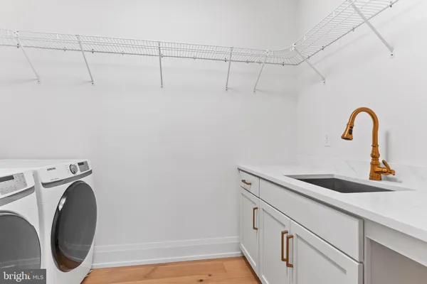 $1,585,000 | 1 Strawberry Lane, Lititz, PA 17543