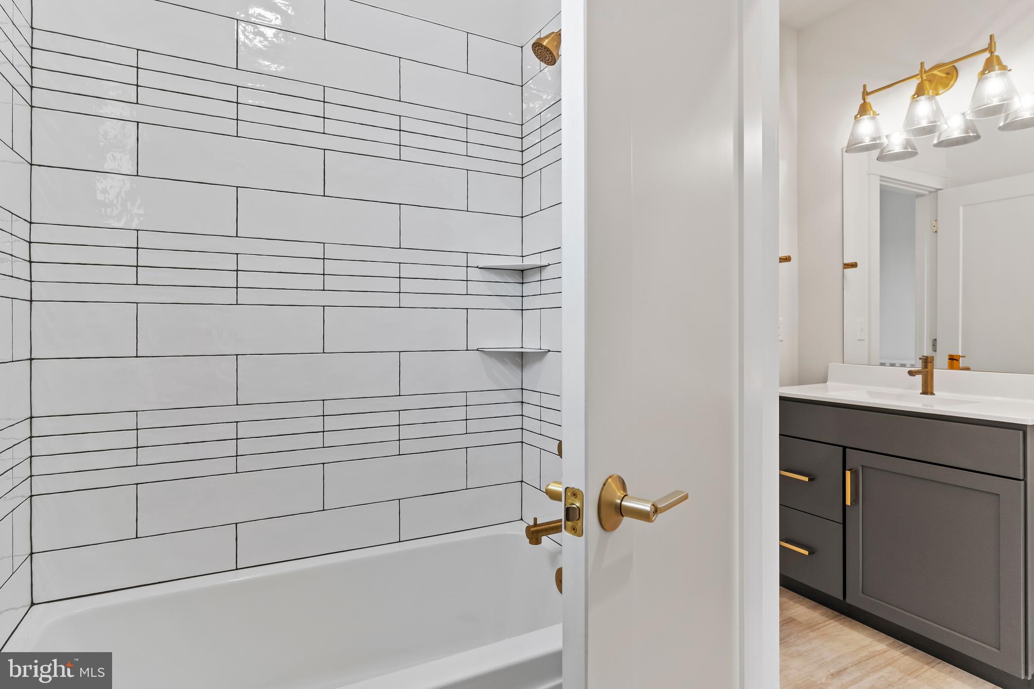 1 Strawberry Lane Lititz, PA 17543 - Photo 69 of 80 a bathroom with a shower