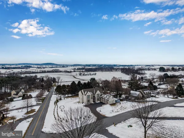 $1,585,000 | 1 Strawberry Lane, Lititz, PA 17543