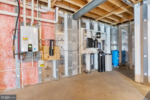 $1,585,000 | 1 Strawberry Lane, Lititz, PA 17543