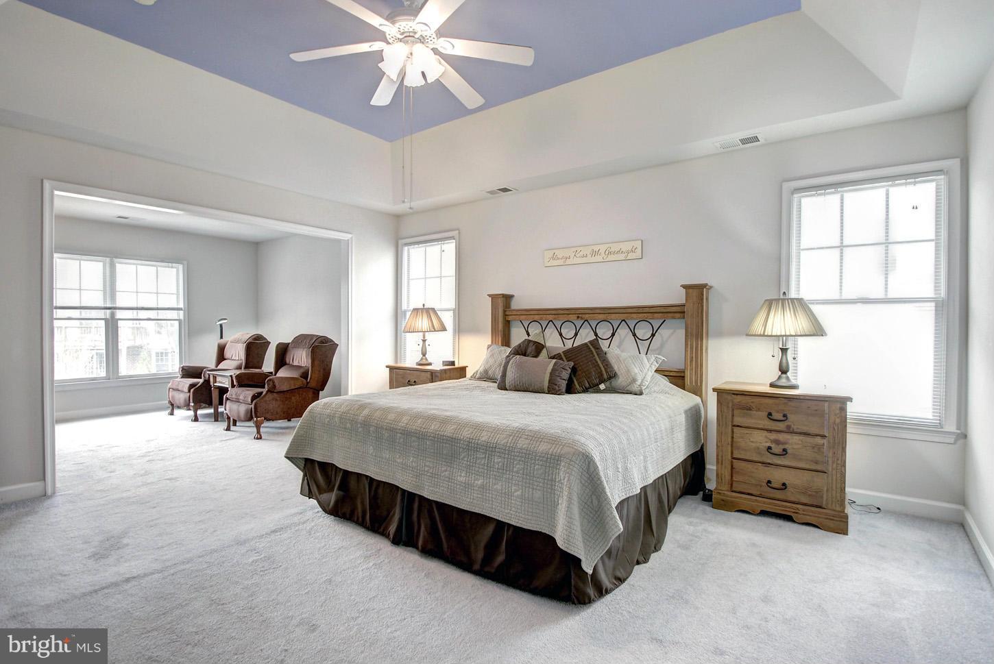 2173 South Glebe Road Arlington, VA 22206 - Photo 14 of 30 Sitting Room Off Master Bedroom