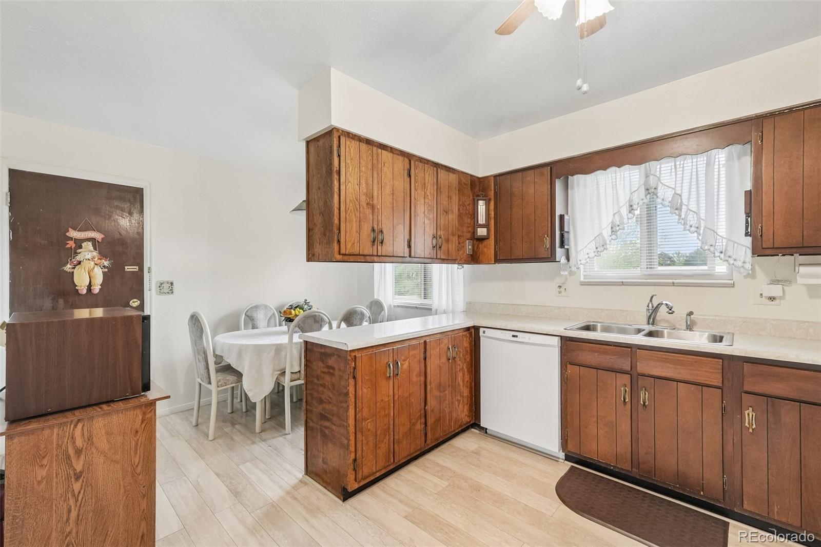4664 Simms Street Wheat Ridge, CO 80033 - Photo 10 of 50