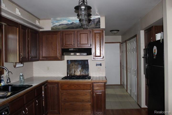 2272 East Vienna Road Clio, MI 48420 - Photo 12 of 23 IMG_1297.JPG