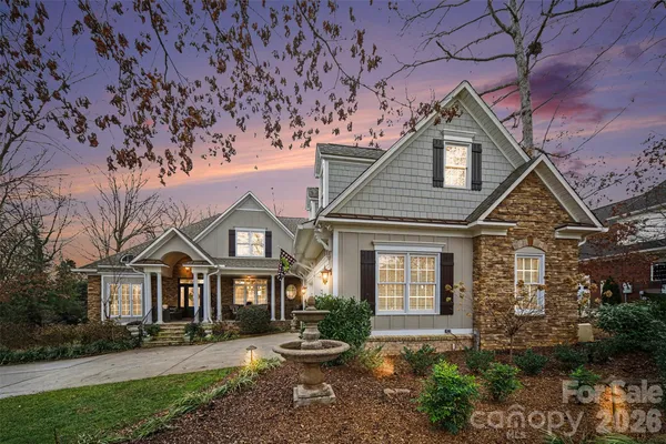 $997,900 | 6722 Fox Ridge Circle, Unit 56, Davidson, NC 28036