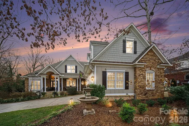 $1,015,000 | 6722 Fox Ridge Circle, Unit 56, Davidson, NC 28036