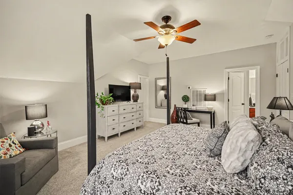 $997,900 | 6722 Fox Ridge Circle, Unit 56, Davidson, NC 28036