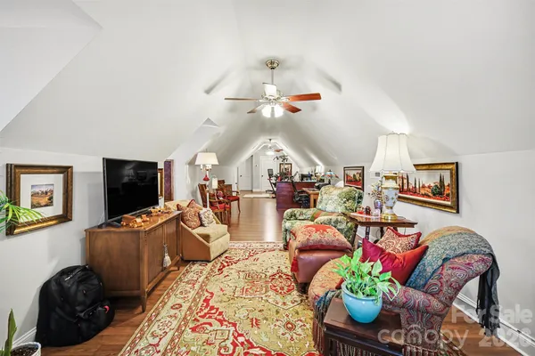 $997,900 | 6722 Fox Ridge Circle, Unit 56, Davidson, NC 28036