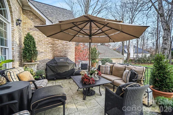 $997,900 | 6722 Fox Ridge Circle, Unit 56, Davidson, NC 28036