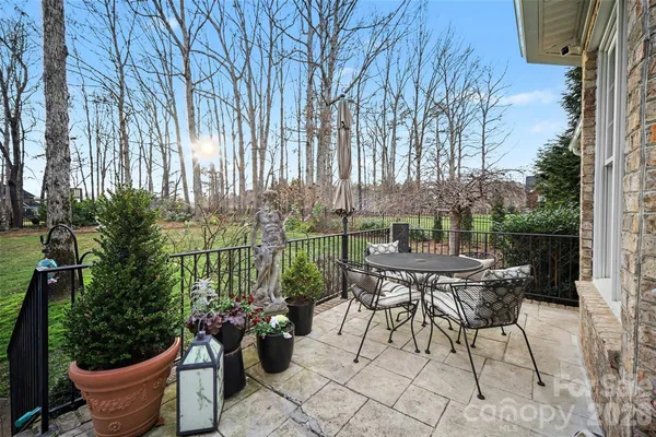 $997,900 | 6722 Fox Ridge Circle, Unit 56, Davidson, NC 28036
