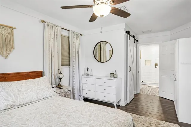 $5,000 | 2141 Hyde Park Street, Sarasota, FL 34239